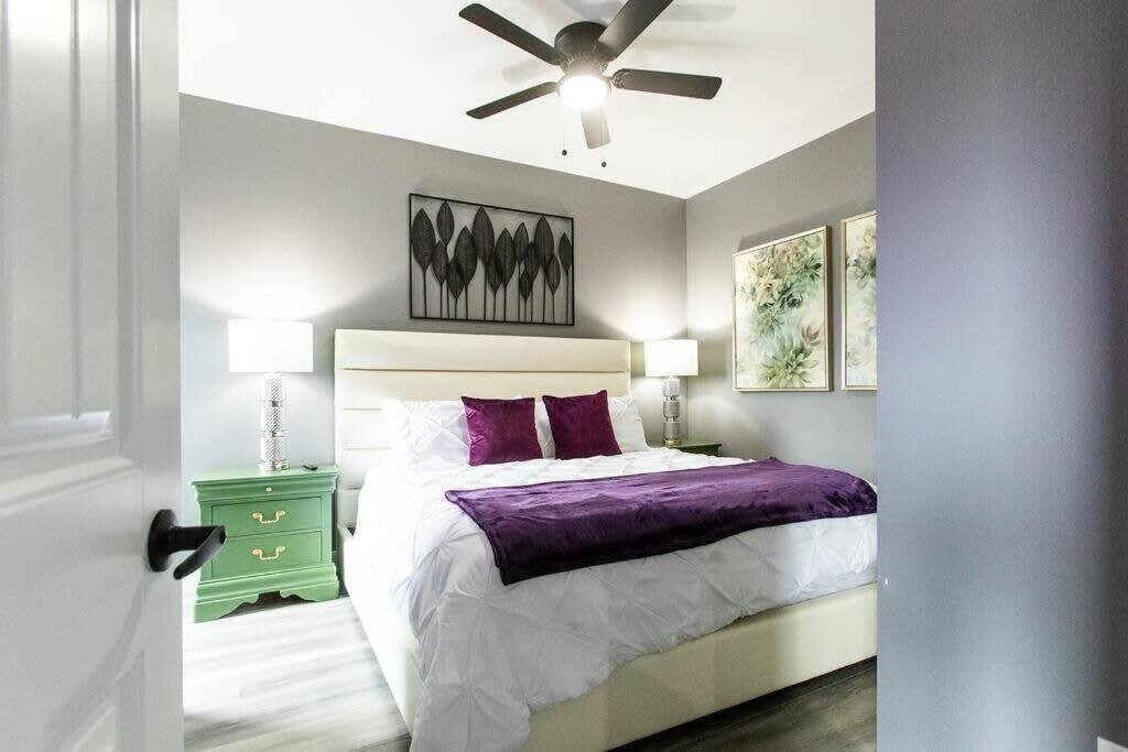 Restaurants-Pets-Professionals-Fastwifi-A C-Patios Apartment ซานดิเอโก ภายนอก รูปภาพ