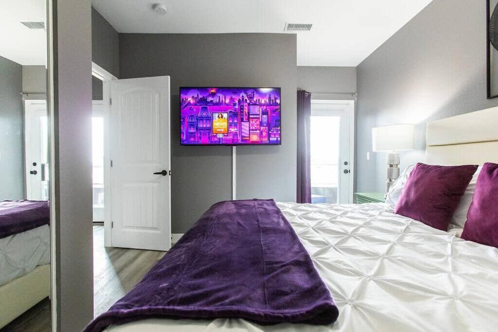Restaurants-Pets-Professionals-Fastwifi-A C-Patios Apartment ซานดิเอโก ภายนอก รูปภาพ