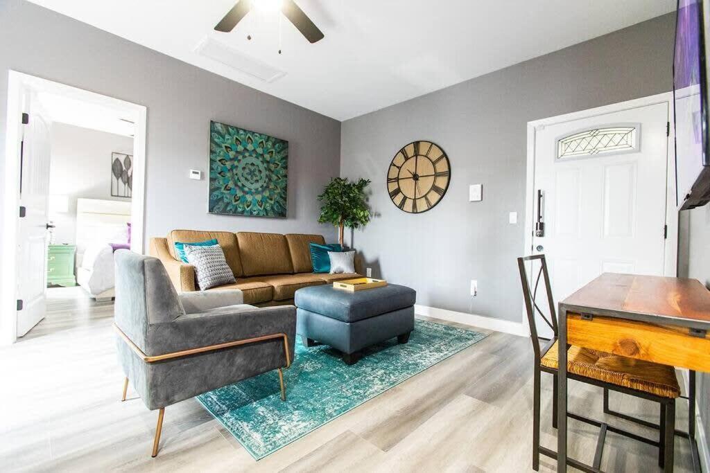 Restaurants-Pets-Professionals-Fastwifi-A C-Patios Apartment ซานดิเอโก ภายนอก รูปภาพ